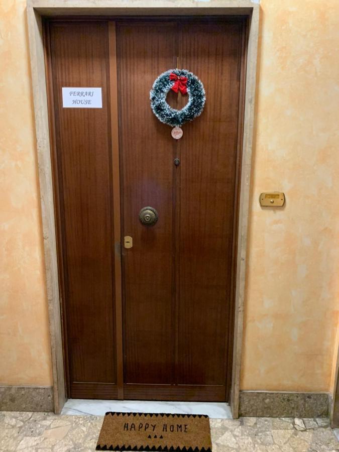 Apartmán Ferrari House Řím Exteriér fotografie